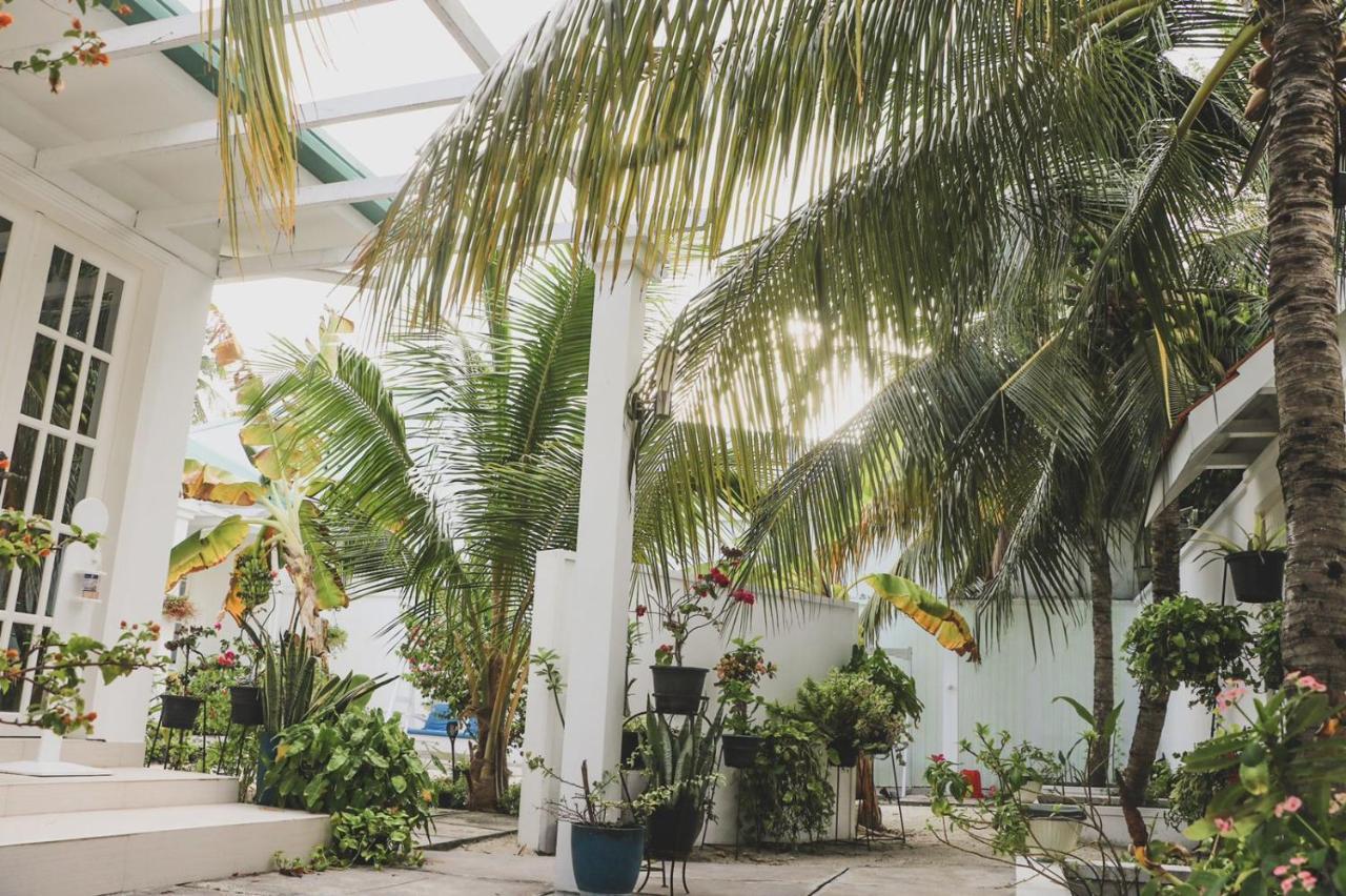 Fiyala Homestay Addu City Bagian luar foto