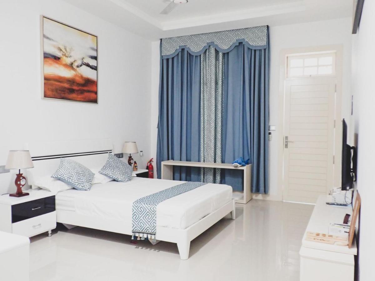 Fiyala Homestay Addu City Bagian luar foto